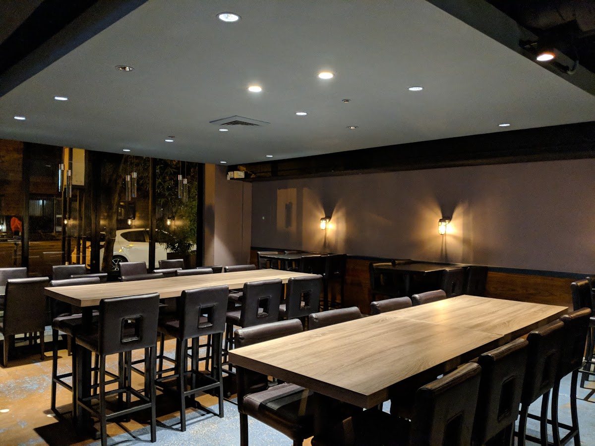 Pa'ina Restaurant & Lounge